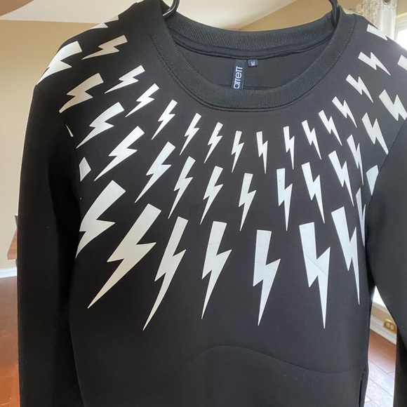 Neil Barrett Lightning Bolt Sweater as seen on schitts creek David - Picture 2 of 5